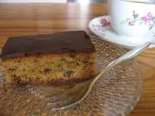 Nusskuchen mit Zucchini