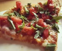 Pizza in der Pfanne backen