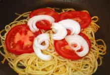 Gebratene Spaghetti Pfanne