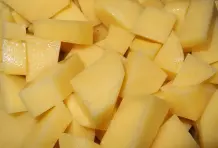 Kartoffel-Hackfleisch-Chinakohl-Eintopf naturell