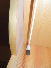 Alter Bücherschrank - im Badezimmer