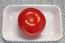 Stielansatz von Tomaten leicht entfernen