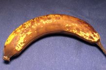 Bananenflecken in der Sonne entfernen