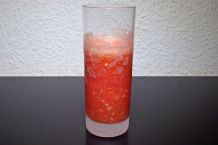 Himbeer-Bananen-Mango Smoothie