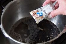 Verbrannte Töpfe reinigen