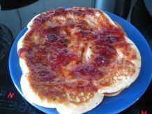 Fluffige Doppeldecker Pfannkuchen