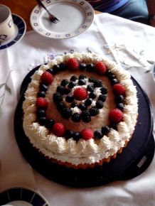 Brombeer Panna cotta Torte