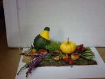 Herbstdeko aus Wald und Garten