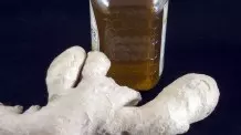 Honig-Resteverwertung mit Ingwer