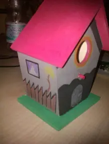 Billiges Vogelhäuschen verschönern