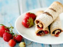 Erdbeer-Nutella-Toaströllchen