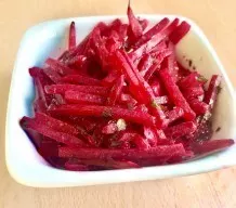 Rote Bete Salat mit Knoblauch