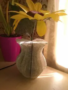 Büchervase DIY
