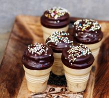Muffins im Waffelbecher