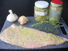 Würzige Kräuterpaste zum Marinieren und Braten