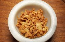 Dänische Röstzwiebeln in Gulasch oder ähnlichem