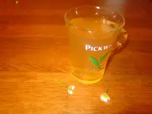 Gänseblümchentee