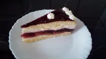 Apfel-Holunder-Torte mit Weingelee