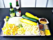 Süß-sauer scharfes Zucchini-Zwiebel-Obst-Chutney