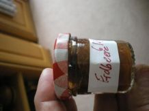 Marmelade in Minigläsern