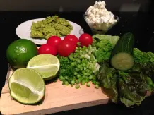 Wraps mit Avocado-Ziegenkäse-Füllung