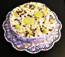Sommerliche Mascarpone-Melonentorte auf Reiswaffelboden