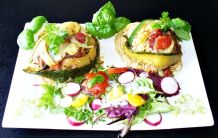 Überbackene Zucchini-Nudelnester mit Schinken