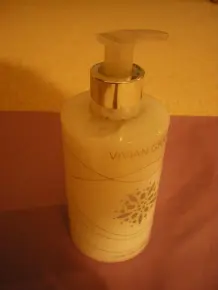 Bodylotion in Seifenspender
