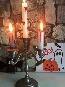 Halloween Dekoidee - blutende Kerzen