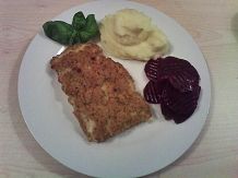 Seelachsfilet in Walnuss-Kräuterkruste