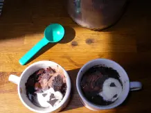 Veganer Mikrowellen-Brownie auf Vorrat