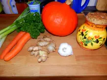 Kürbis-Möhren-Suppe