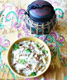 Couscous Salat mit Huhn und Feta