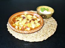 Scharfe Hähnchensuppe mit Tortillas