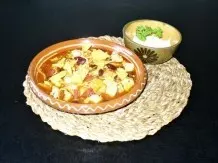 Scharfe Hähnchensuppe mit Tortillas