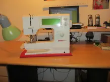 Nähmaschine jederzeit einsetzbar und griffbereit