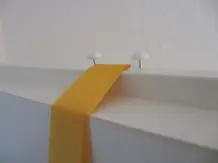 Deko an Wohnungstür befestigen