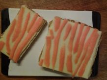 Brot belegen - Tigerstulle mit Käse und Möhre