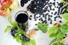 Rotwein durch Aroniasaft ersetzen