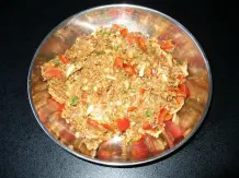 Leichte Frikadellen mit Gemüse und türkischen Gewürzen
