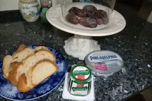 Datteln gefüllt mit Frischkäse oder Ziegenfrischkäse