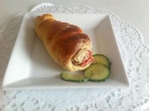 Brötchenrolle mit Thunfischsalat gefüllt