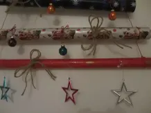 Tannenbaum aus Papierrollen