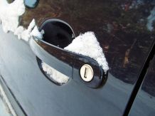 Auto Türschloss eingefroren - was tun?