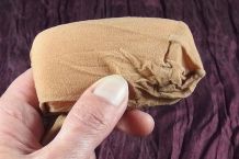 Duschschwamm aus Nylonstrumpfhose selber machen