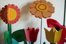 Der Frühling wird eingeladen - Frühlingsgesteck