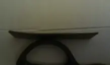 Magnethalter für Notizzettel auf Holzkühlschranktür anbringen