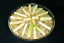 Porreetorte: Überbackener Porree mit Hack und Schupfnudeln
