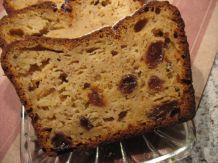 Saftiger Rührkuchen mit Äpfeln und Marzipan
