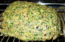 Roastbeef unter knuspriger dicker Pilz-Kräuterkruste